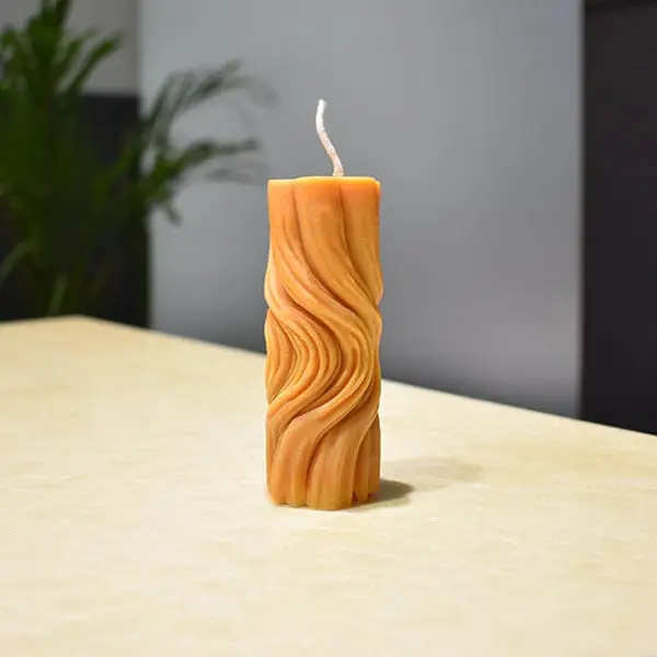 Wave Twisted Candle